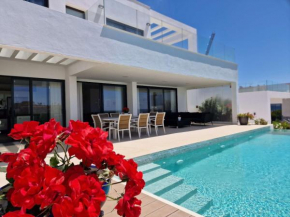 Villa with sauna heated pool and jardin